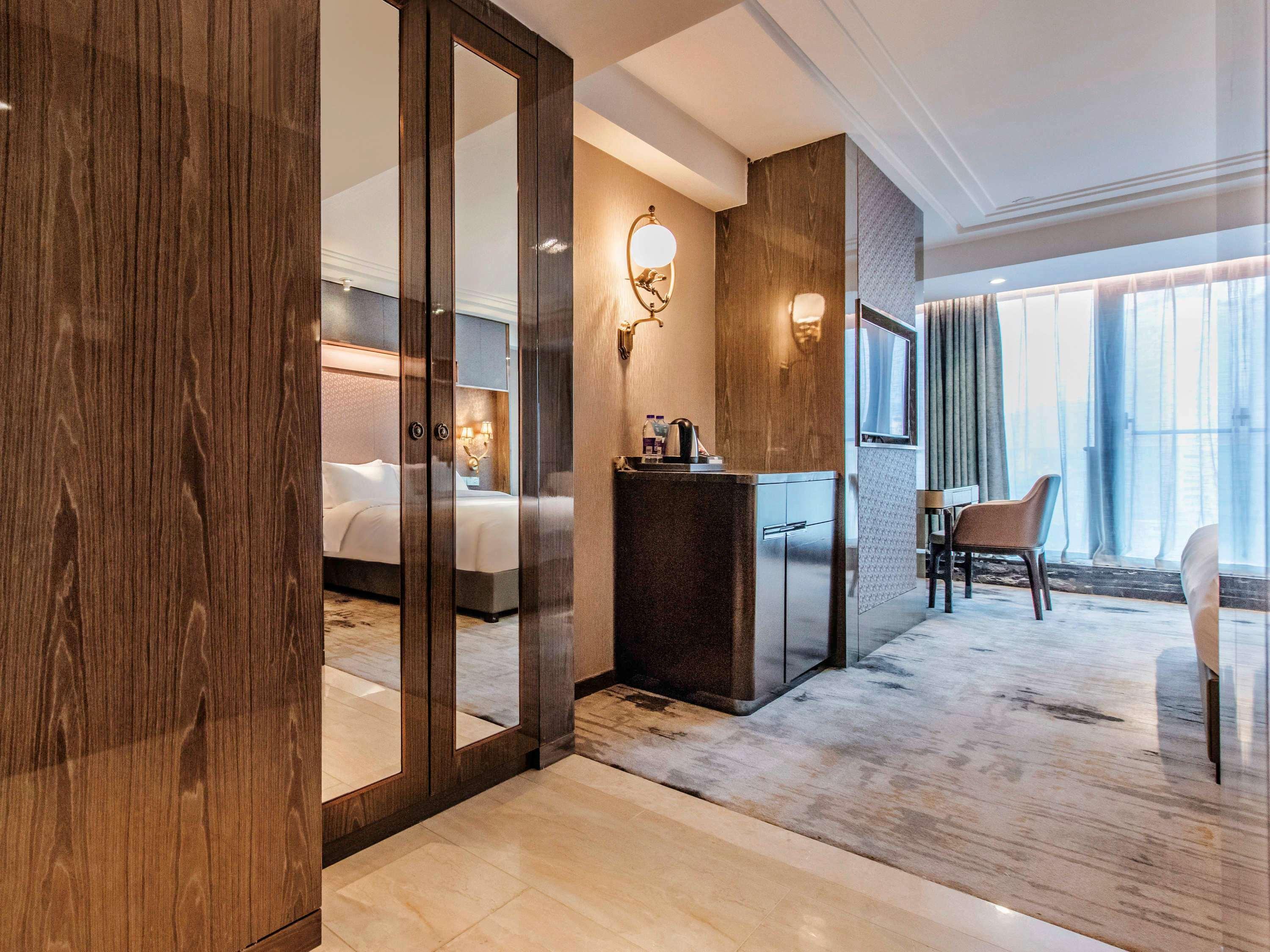Mercure Chongqing Downtown Εξωτερικό φωτογραφία