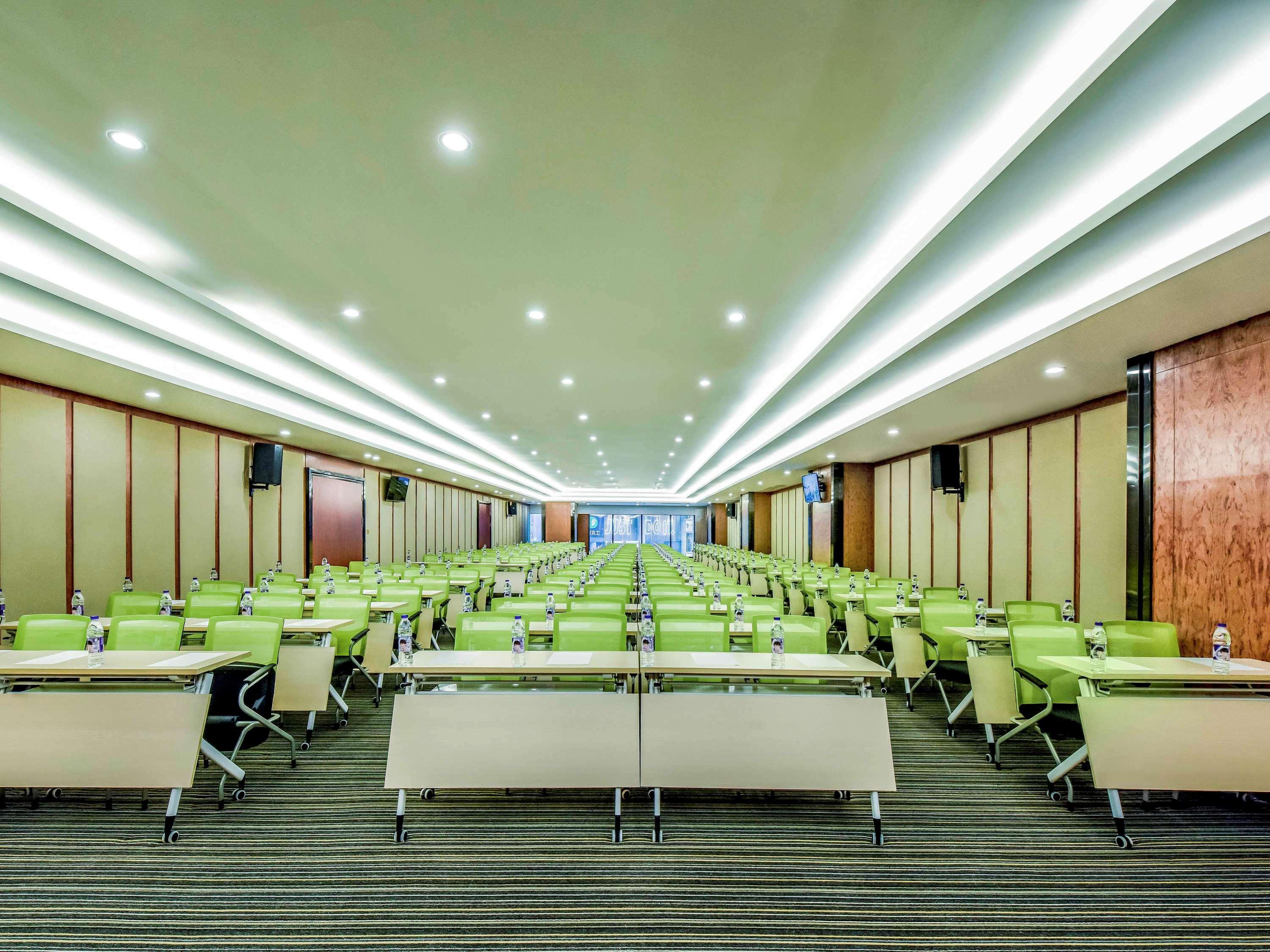 Mercure Chongqing Downtown Εξωτερικό φωτογραφία