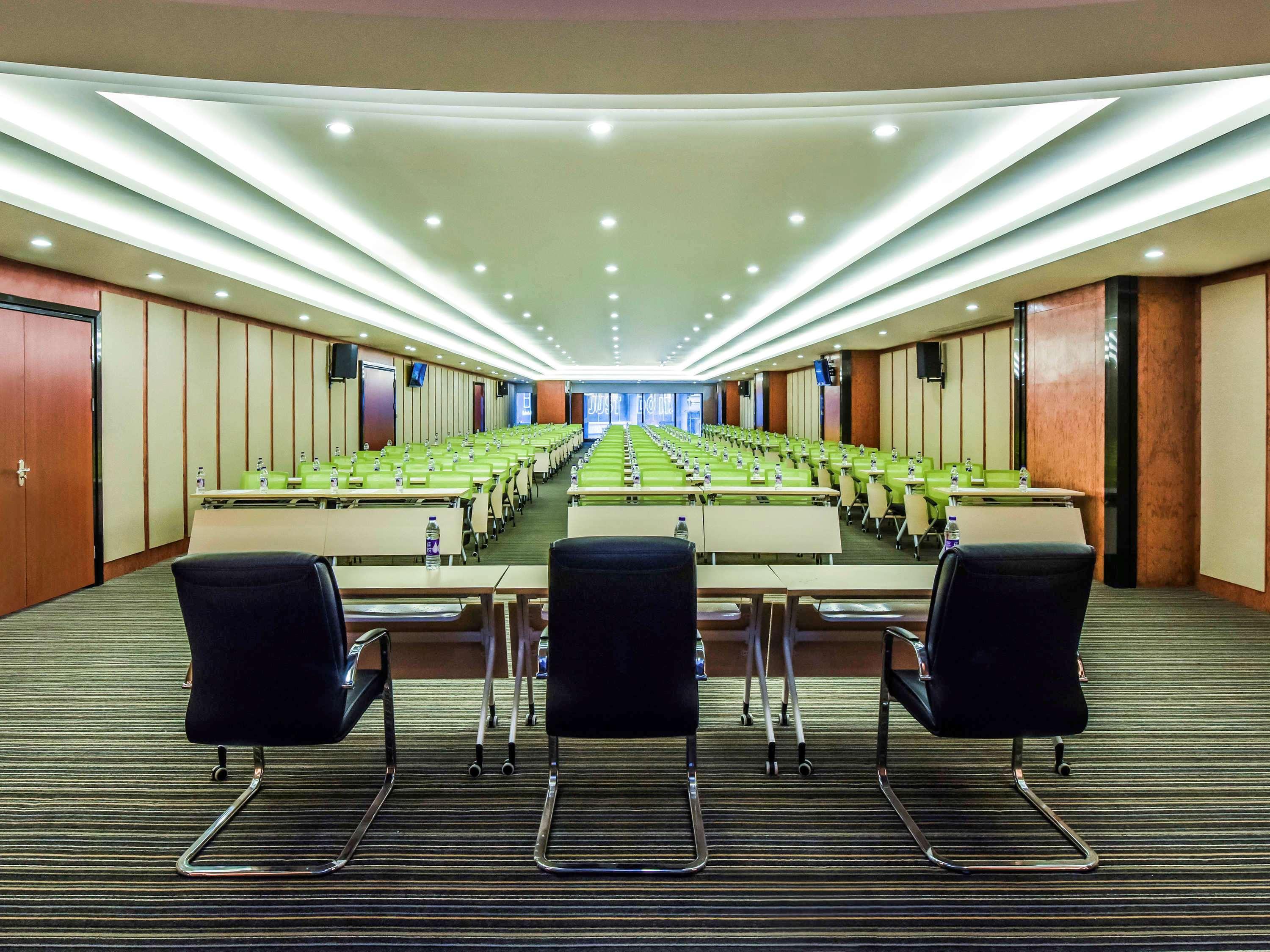 Mercure Chongqing Downtown Εξωτερικό φωτογραφία